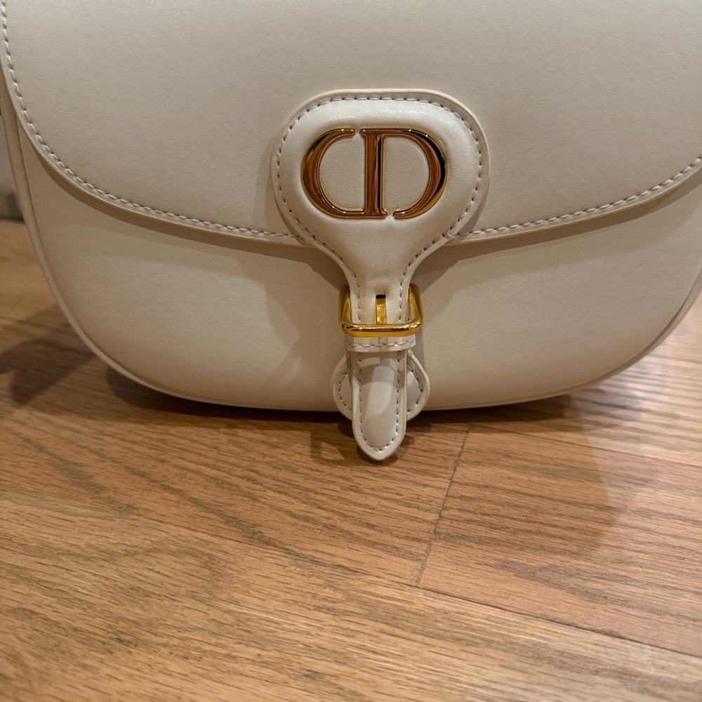 Dior White Leather Crossbody with Gold CD Buckle - Picture 2 of 2